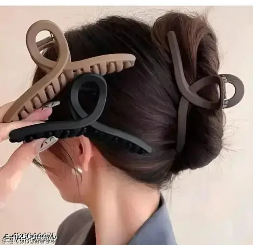 3pcs Matte Finish Hair Claw Set – Strong Grip, Chic Design